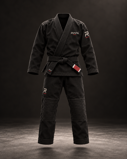 RVVN MESTRE LEO, kimono BJJ negro, diseño delantero minimalista